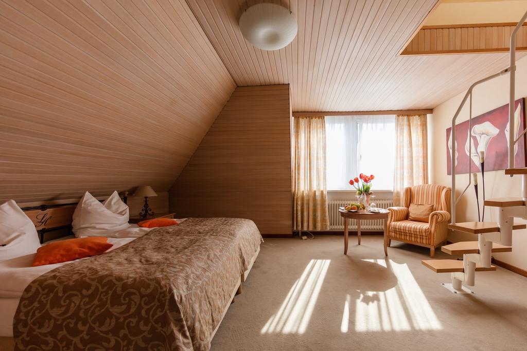 Hotel Landhaus Haffkrug Scharbeutz Bagian luar foto