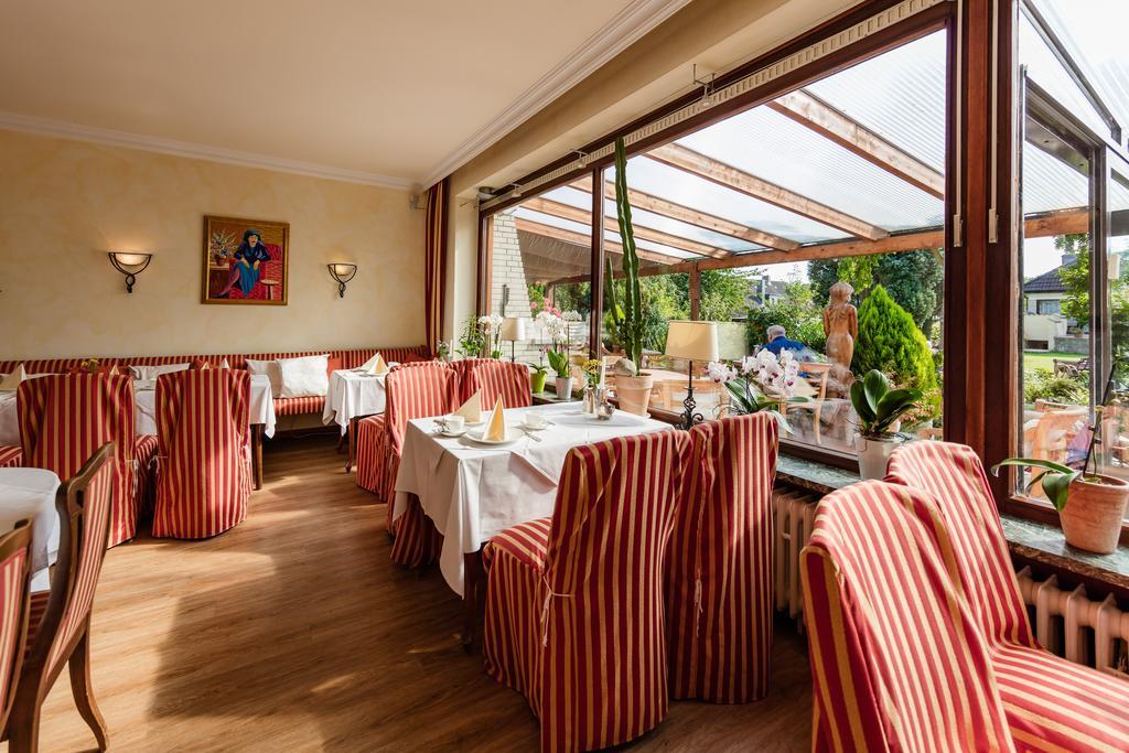 Hotel Landhaus Haffkrug Scharbeutz Bagian luar foto